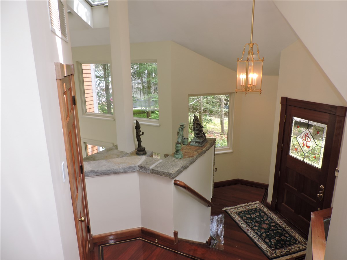 11 Bayview Road Continued